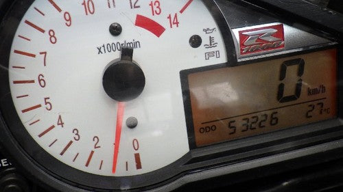 Suzuki GSX-R1000 GT74A Instrument Cluster ECU Main Switch