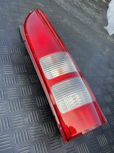 Toyota Genuine Tail Lamp Left And Right Sets For Hiace 200 Koito 26-120