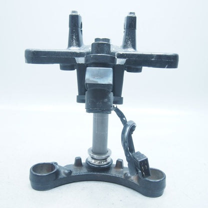 Kawasaki Estrella BJ250A Genuine OEM Steering Stem Top Bridge 39mm