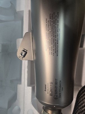 Akrapovic BMW R1200RS R1200R Slip-On Muffler Titanium Carbon 2015-2019