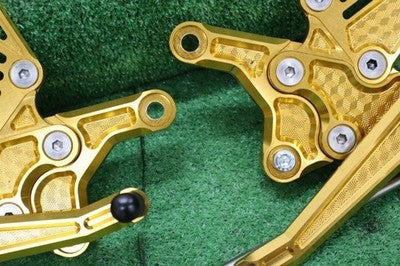 ARCHI Premium Billet Honeycomb Rearsets Kawasaki Z900RS ZR900C