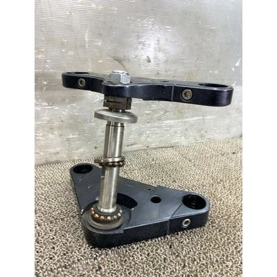 Yamaha Dragstar 400 Stem Top Bridge Triple Tree RGA-159A