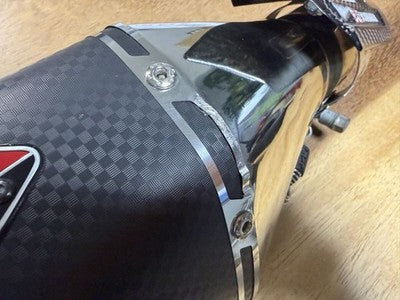 Yoshimura R-11Sq Slip-On Carbon Muffler Suzuki GSX-R1000R DM11A