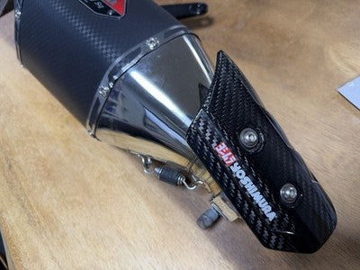 Yoshimura R-11Sq Slip-On Carbon Muffler Suzuki GSX-R1000R DM11A