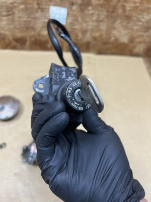 Kawasaki W650 EJ650A Ignition Key Set Lock Tank Cap Seat