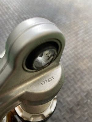 Ohlins Rear Shock Kawasaki Zephyr 1100 ZRT10A KA140