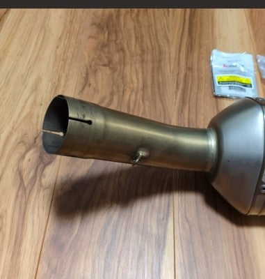 Akrapovic Titanium Slip-On Muffler Yamaha FZ8 FEZER8 Carbon