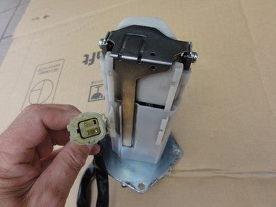 Kawasaki W800 Fuel Pump Motor UC-T35KU82 49040-0781