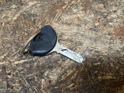 BMW K1200R Sport Ignition Key Set Top Bridge Cylinder Tank Cap