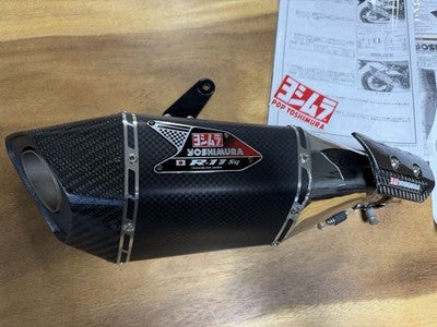 Yoshimura R-11Sq Slip-On Carbon Muffler Suzuki GSX-R1000R DM11A