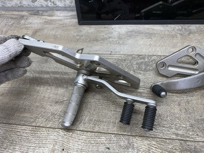 BEET Rearsets Kawasaki ZX-11 ZZR1100 Ninja Used Tested