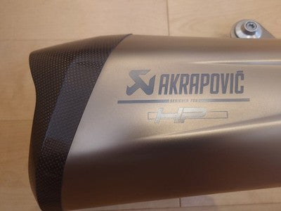 Akrapovic BMW S1000R Slip-On Muffler Silencer Exhaust