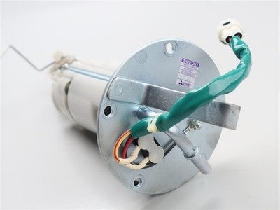 Suzuki GSX1300R Hayabusa GX72B OEM Fuel Pump Assembly 15100-15H10