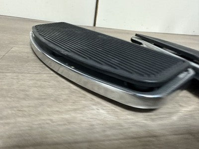 Harley-Davidson Genuine OEM Footboard Softail Touring Used