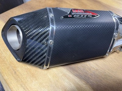 Yoshimura R-11Sq Slip-On Carbon Muffler Suzuki GSX-R1000R DM11A