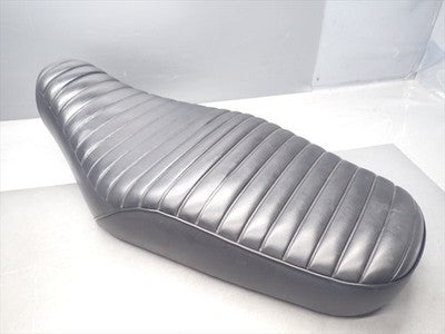 Kawasaki W800 Main Seat C2R8-1001 EJ800A 2012