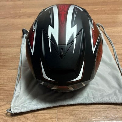 Kabuto Motorcycle Helmet Black Red Graphic Design with Bag