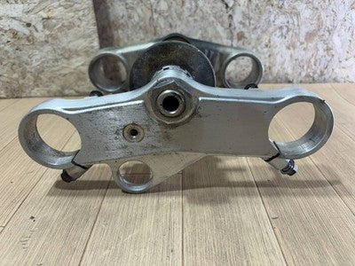 Suzuki TL1000R VT52A-100 Steering Stem Top Bridge
