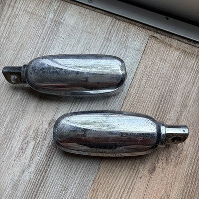 Harley-Davidson OEM Footpegs Left Right Set Chrome Rubber Sportster