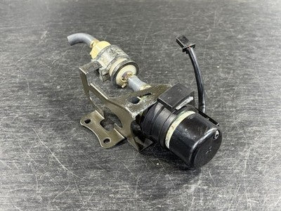 Kawasaki ZZ-R1100 ZZR1100 ZX-11 ZXT10D OEM Fuel Pump