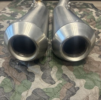 SPARK EXHAUST Slip-On Muffler Triumph Bonneville T100 2005-2015