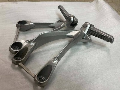 Kawasaki Ninja ZX-6R OEM Genuine Rearsets Tandem Footpegs Left Right