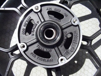 Honda CB650R CBR650R Genuine OEM Rear Wheel 17x5.50 Black