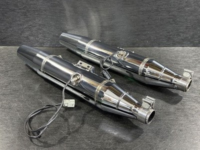 Harley-Davidson Softail Heritage FLDE FLHC FLHCS OEM Muffler Silencer