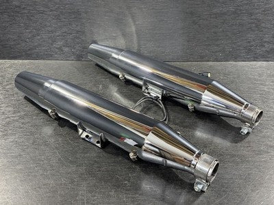 Harley-Davidson Softail Heritage FLDE FLHC FLHCS OEM Muffler Silencer