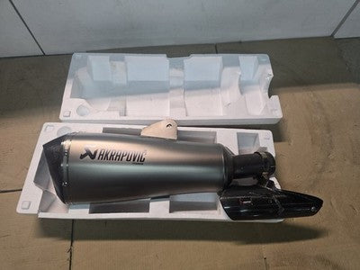 Akrapovic BMW R1200RS R1200R Slip-On Muffler Titanium Carbon 2015-2019