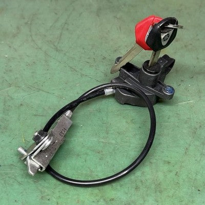 Yamaha XJR1300 RP17J Genuine OEM Ignition Key Set Top Bridge Tank Cap