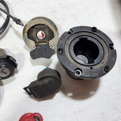 Gilera Runner ST200 Ignition Key Set Tank Cap M464M