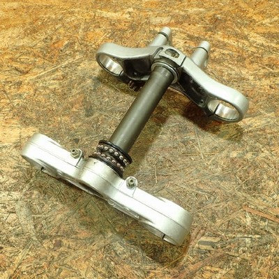 Ducati Monster S4 Steering Stem Top Bridge M400A