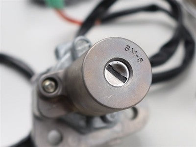 Suzuki GSX1300R Hayabusa GX72B OEM Ignition Key Set ECU 2014