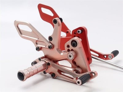 Striker Honda CBR650R RH03 Rearset Kit Red Anodized 2021