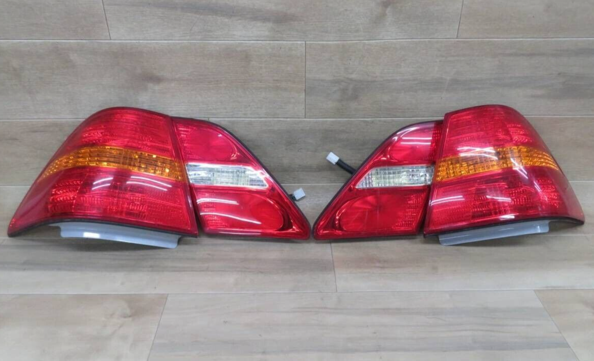 Lexus LS430 Toyota Celsior UCF30/31 2001-2003 Genuine Taillight Finisher Set