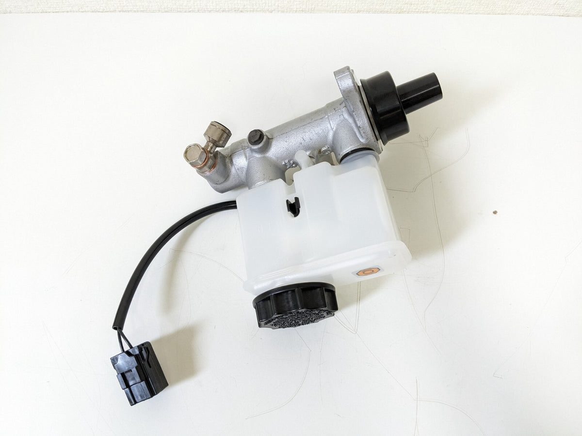 MAZDA GENUINE RX-7 RX7 RHD FD3S Brake Tandem Master Cylinder Tank ASSY JDM OEM