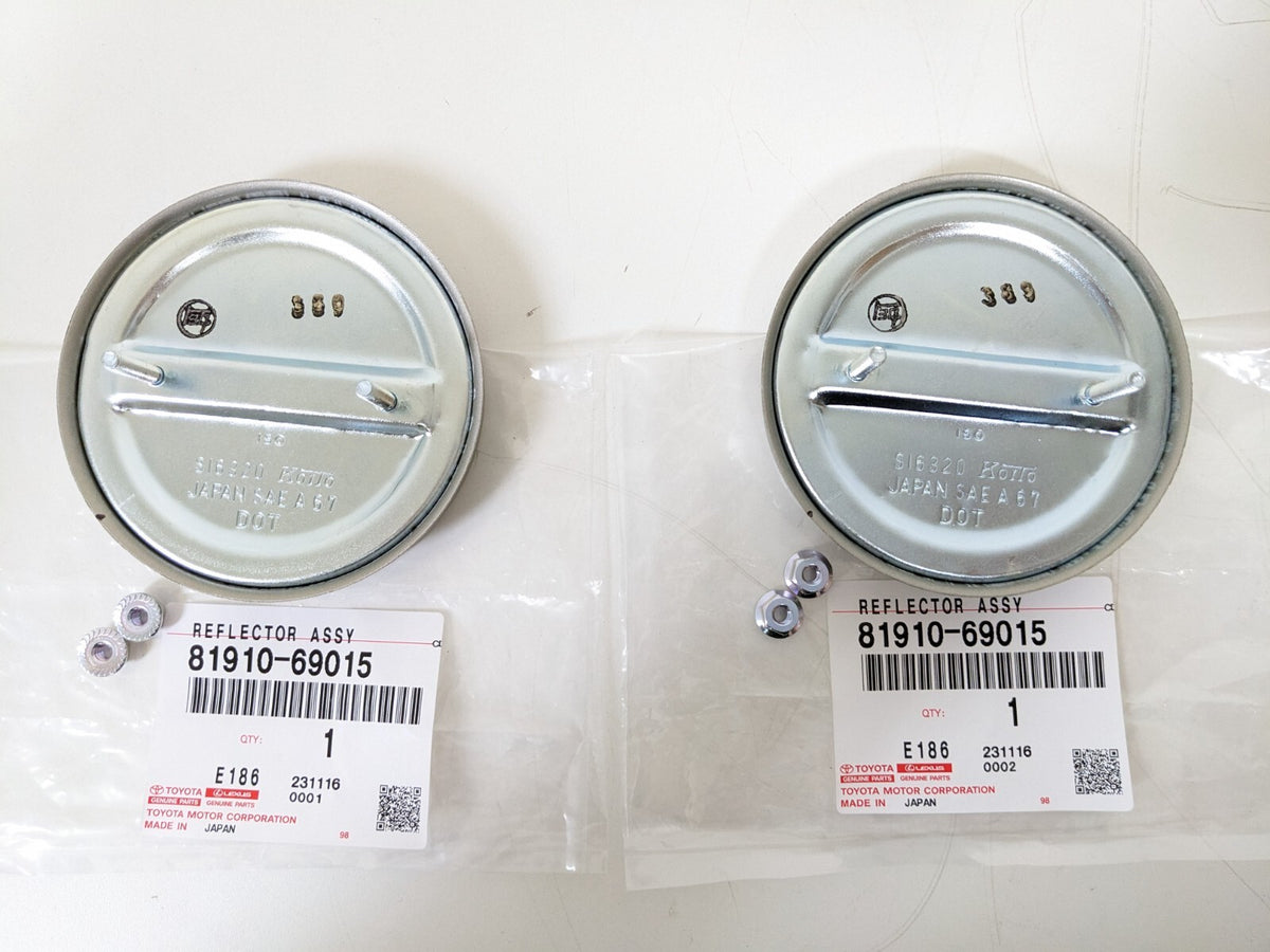 Genuine Toyota Rear Reflector Lenses Red Pair 58-73 Land Cruiser FJ25 FJ40 FJ55