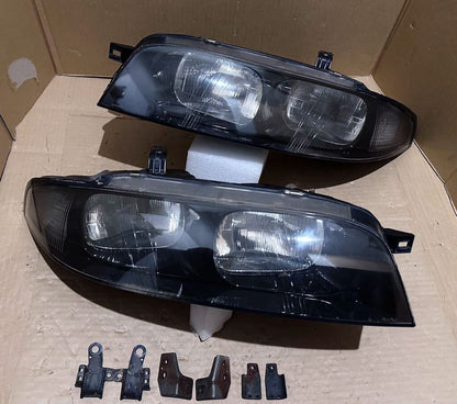 Genuine Nissan BCNR33 Skyline GT-R Early Model Headlight ICHIKOH 1493