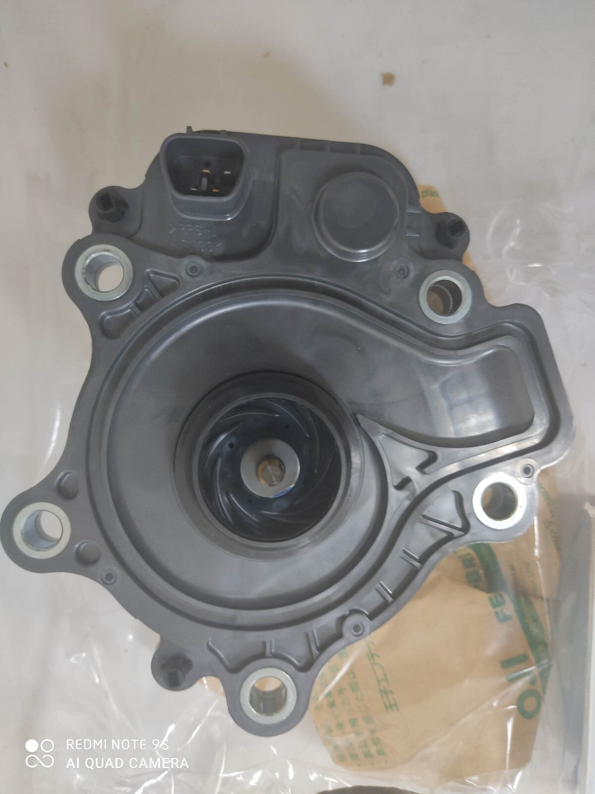 161A0-29015 NEW Genuine Toyota Prius 2010-15 CT200h Electric Water Pump