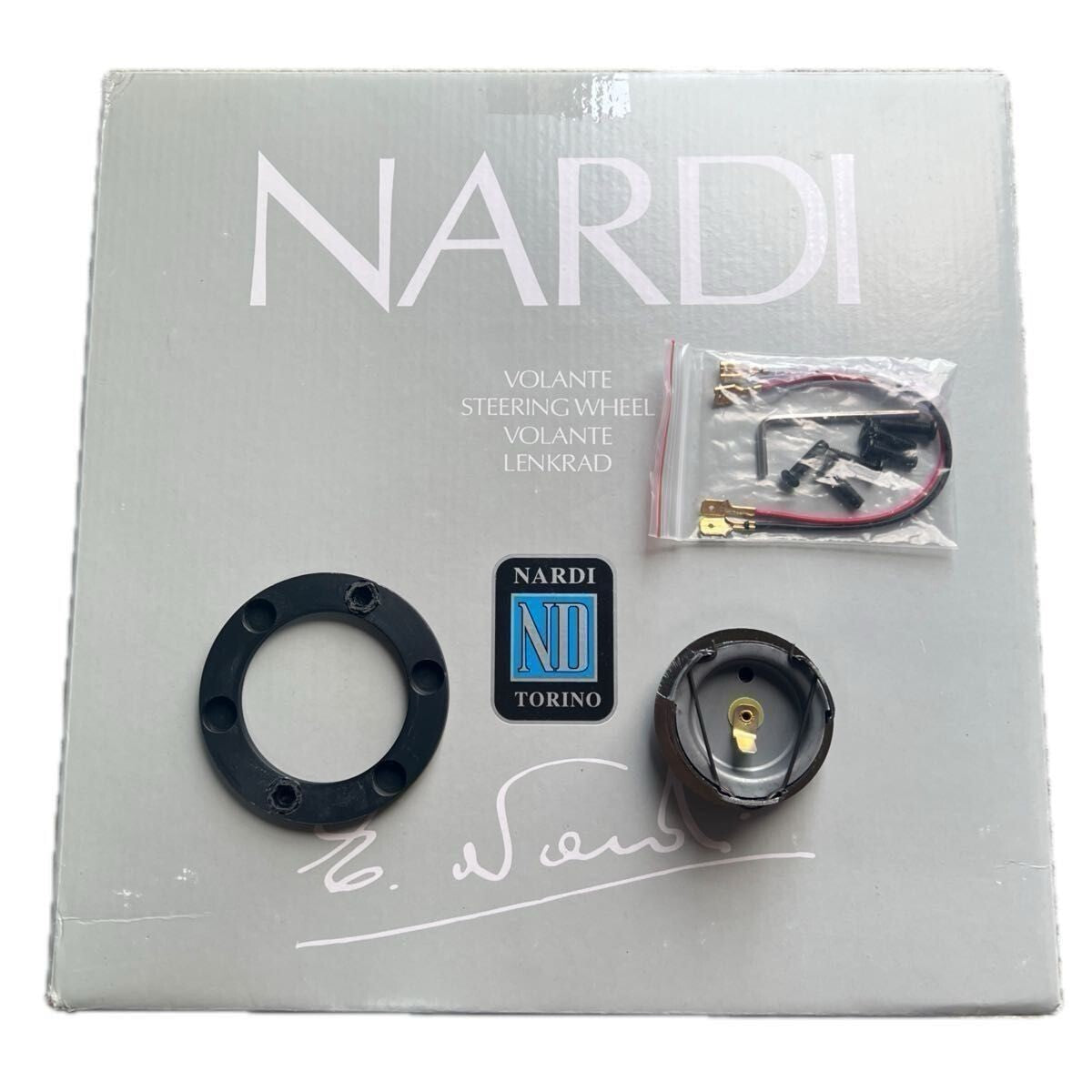 NARDI 33cm Black Leather Steering Wheel