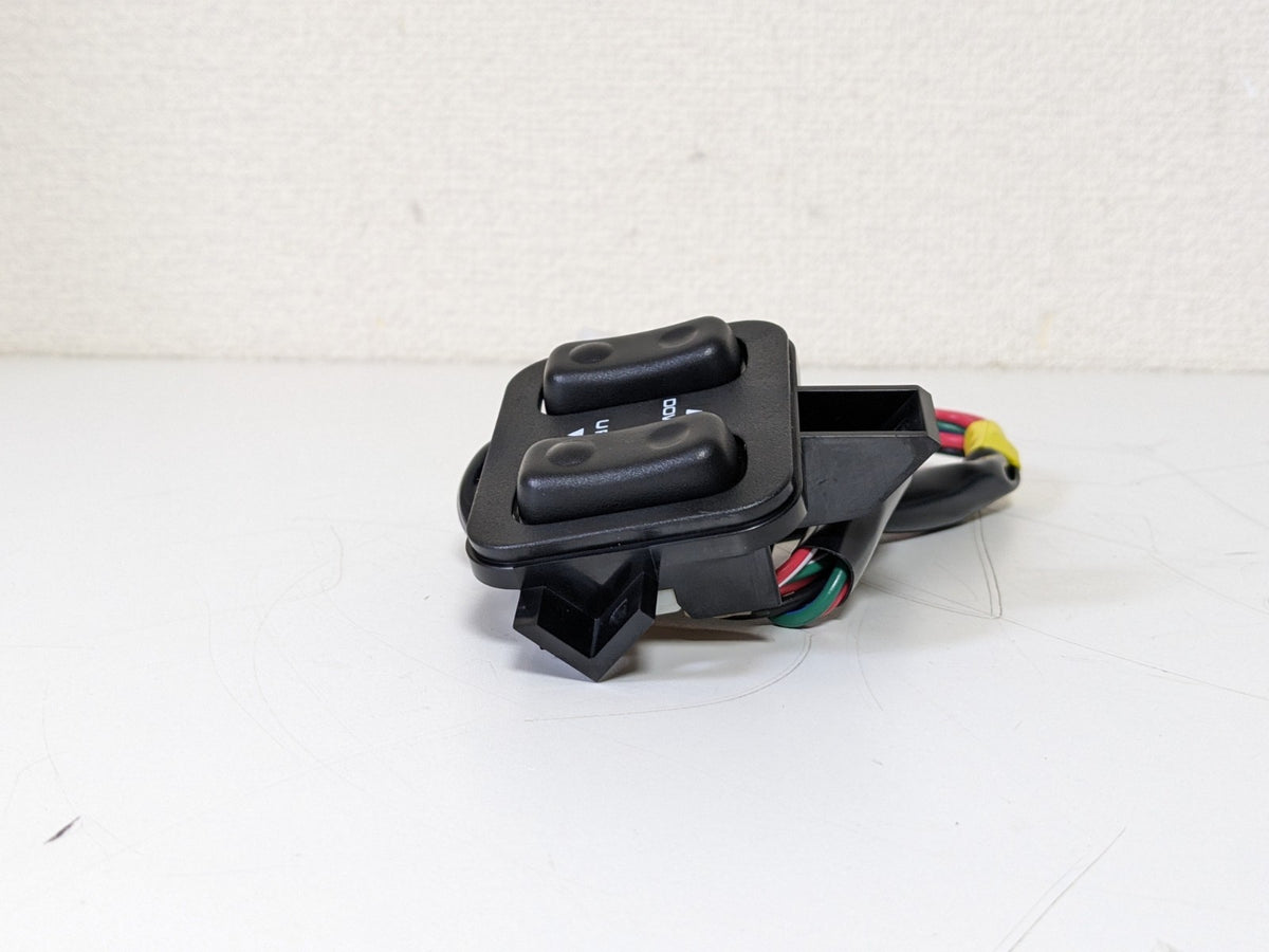 NA01-66-350A-00 MAZDA GENUINE MIATA MX5 90-97 CENTER POWER WINDOW SWITCH   *