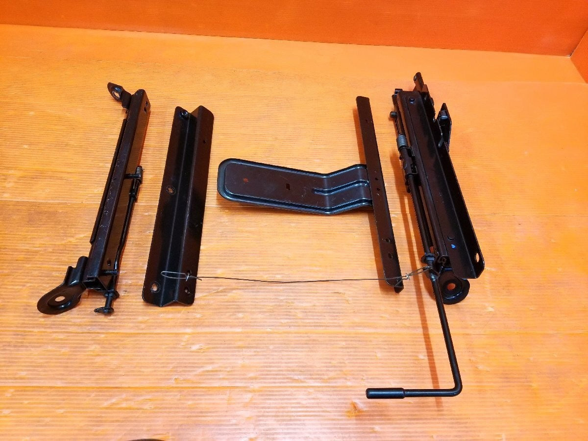 Honda Civic Type R EK9 Right Seat Rail Bracket Genuine OEM JDM