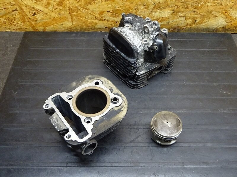 Yamaha Trailway TW200 1987-1998 Cylinder Head w/ Camshaft Rocker Arms OEM