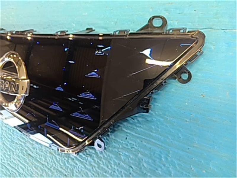Nissan Leaf ZE1 2017-2021 Front Grille 62072-5SK0A Genuine OEM JDM
