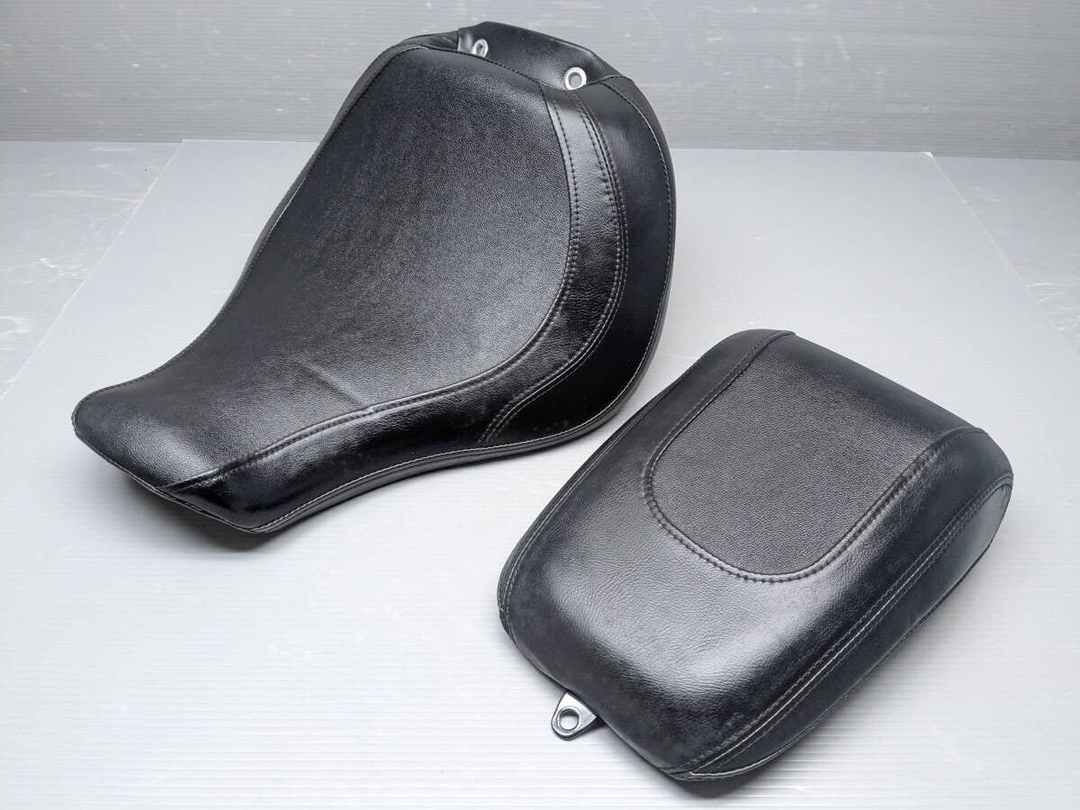 Harley‑Davidson Fat Boy FLFB 1750 Pillion Tandem Seat Front Rear Genuine OEM