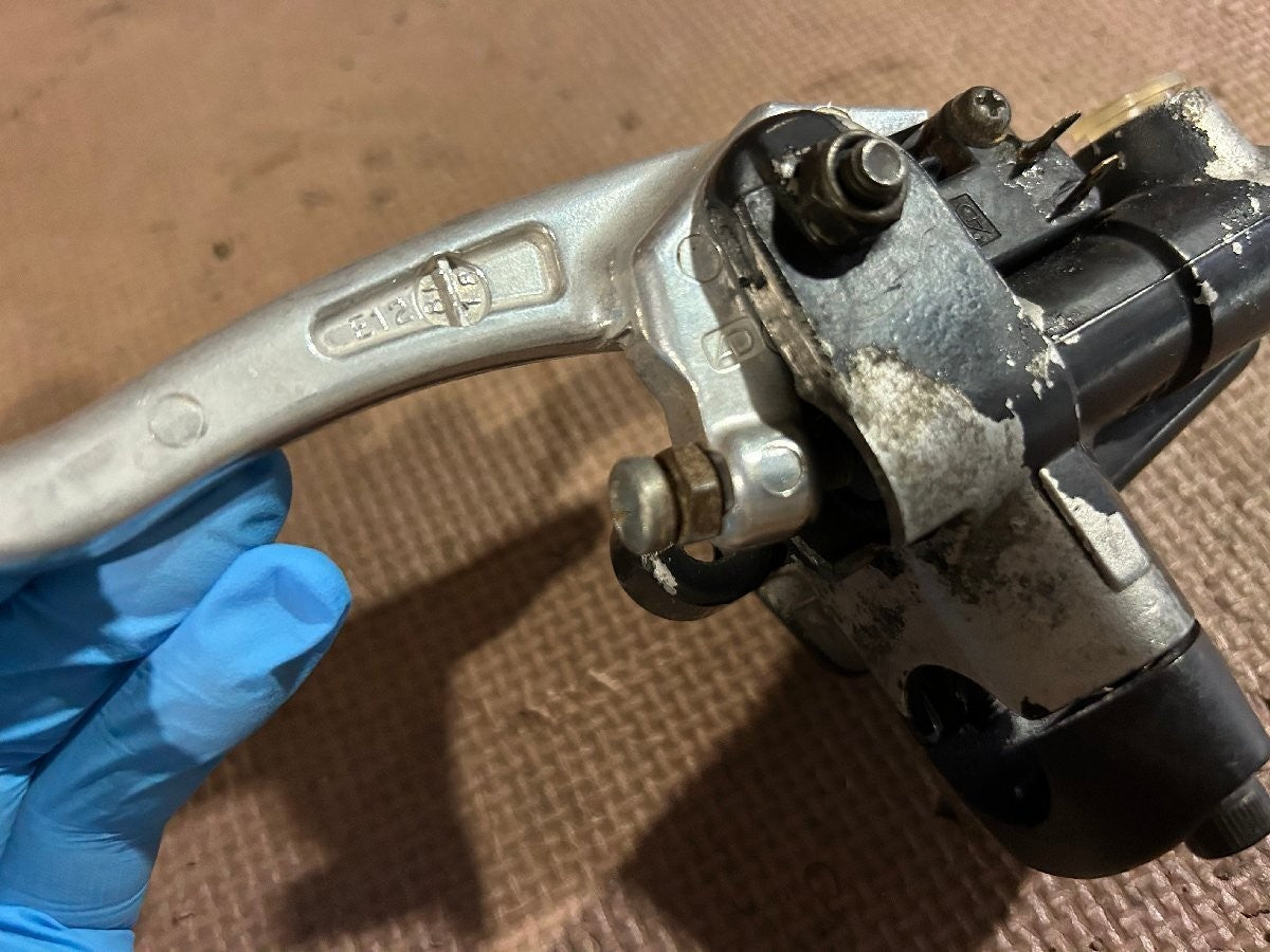 Yamaha V-Max VMAX 1200 VMX1200 1985-2007 Front Brake Master Cylinder OEM