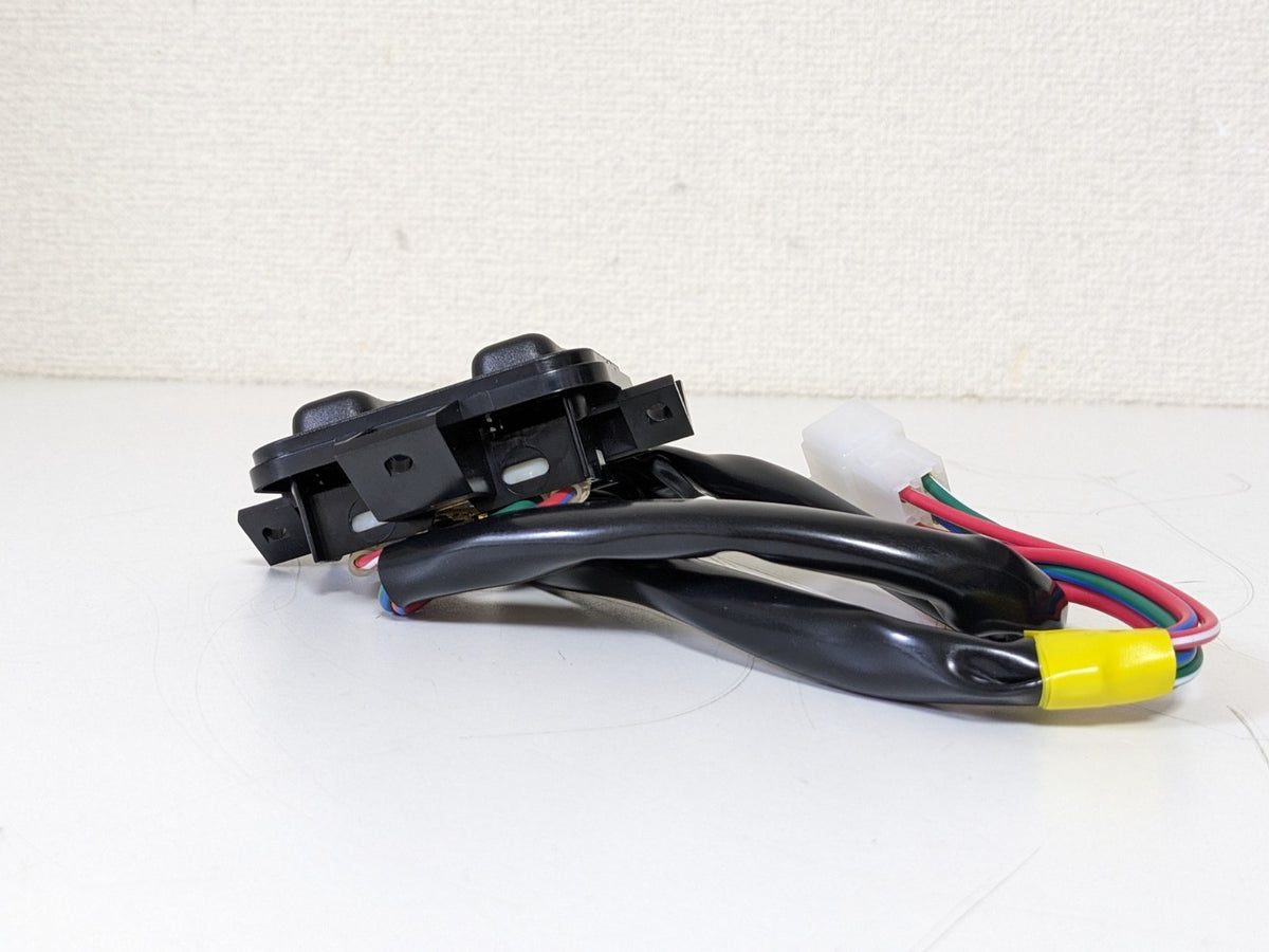 NA01-66-350A-00 MAZDA GENUINE MIATA MX5 90-97 CENTER POWER WINDOW SWITCH   *