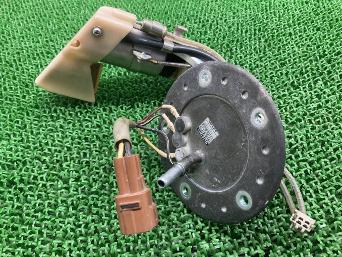 Suzuki Boulevard C50 VL800 2005-2023 Fuel Pump 15100-41F30 Genuine OEM