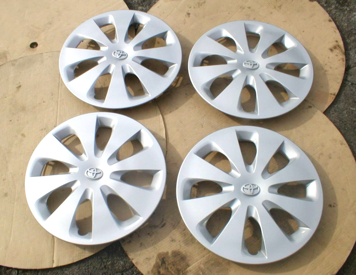 TOYOTA Genuine WHEEL COVER 4 PIECES 15" 42602-52540 JDM Prius C Used JDM
